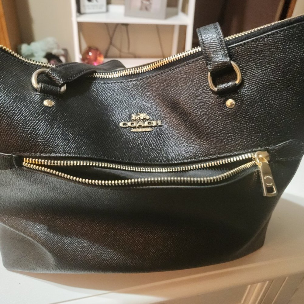 Tote - Picture 5 of 5